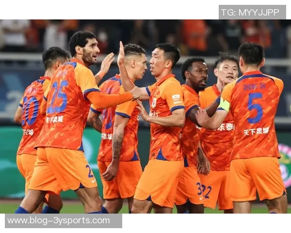 足球横身技艺解析与实战应用探讨提升球员综合素质的关键所在